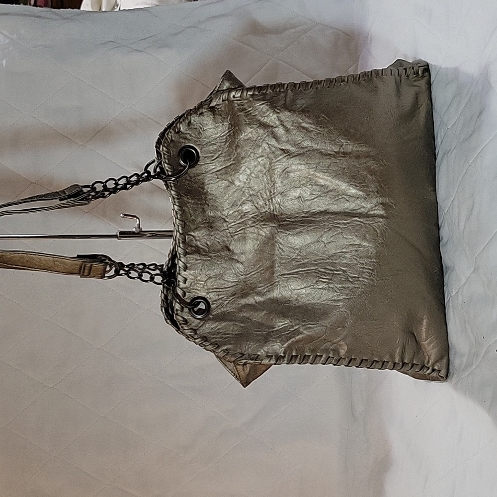 EUC Pewter fashion Bag